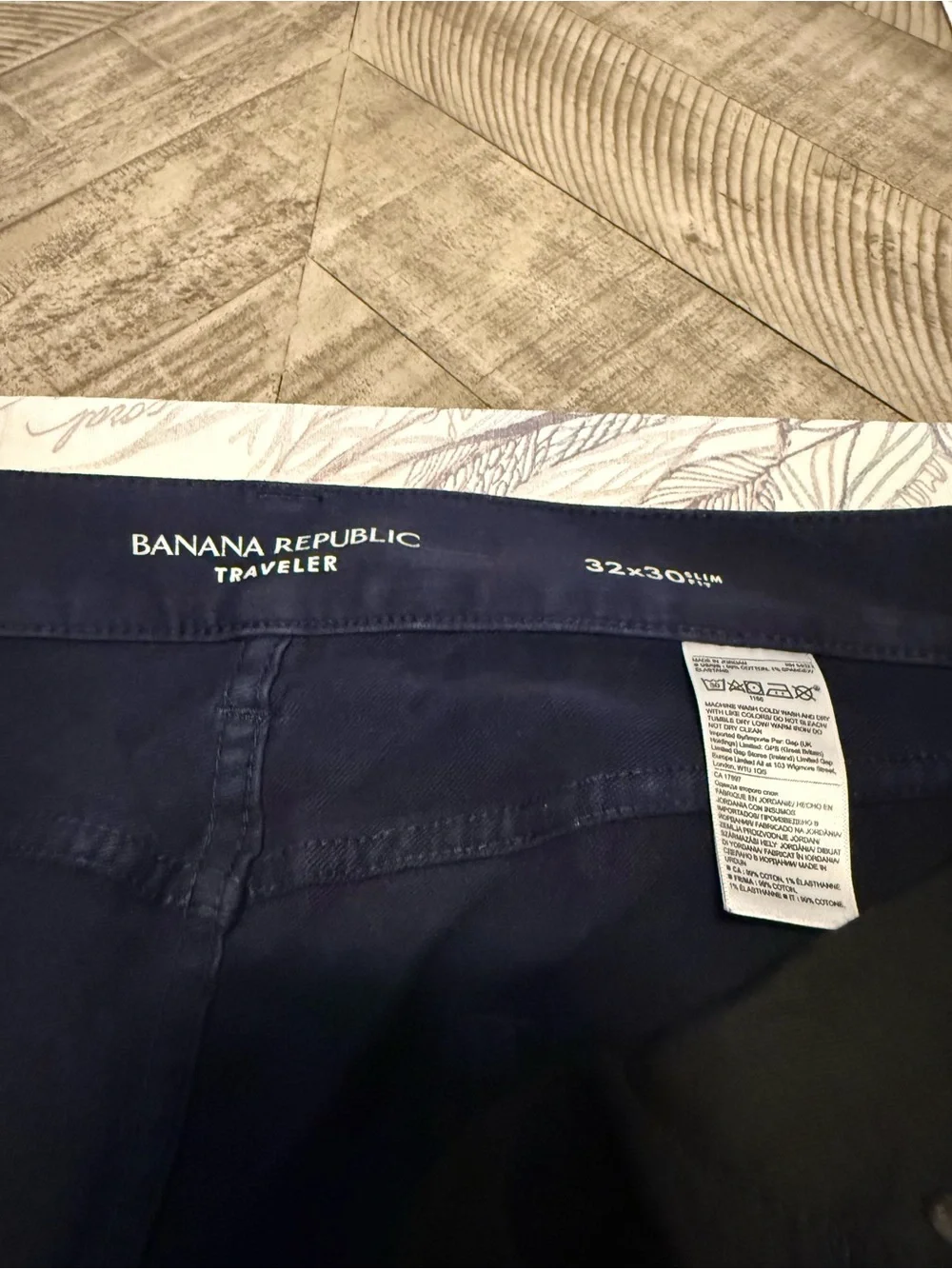 Banana Republic Traveler Navy Slim Straight Jeans